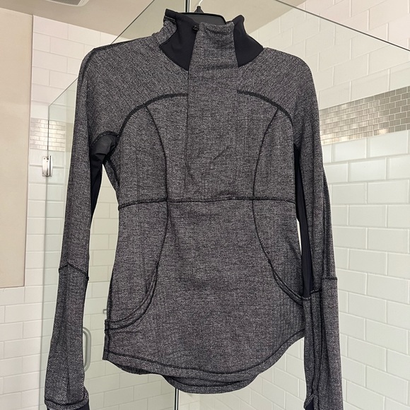 Lululemon tweed pullover active top - Picture 3 of 3